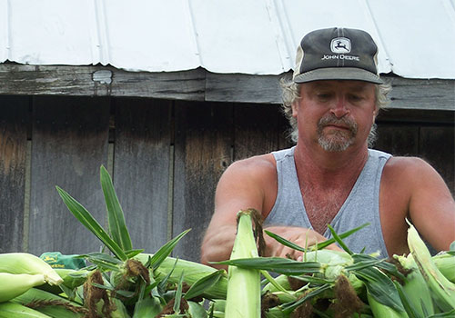 Know who grew your food at Shaw Farms near Cincinnati, Ohio.